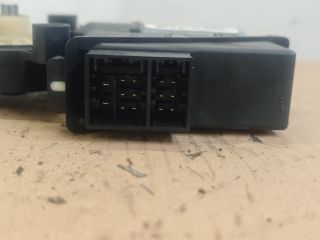 bontott VW POLO IV Bal hátsó Ablakemelő Motor