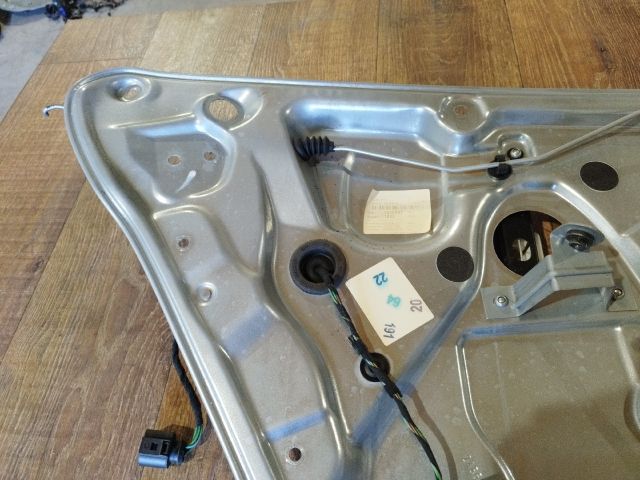 bontott VW POLO IV Bal hátsó Ablakemelő Szerkezet (Mechanikus)