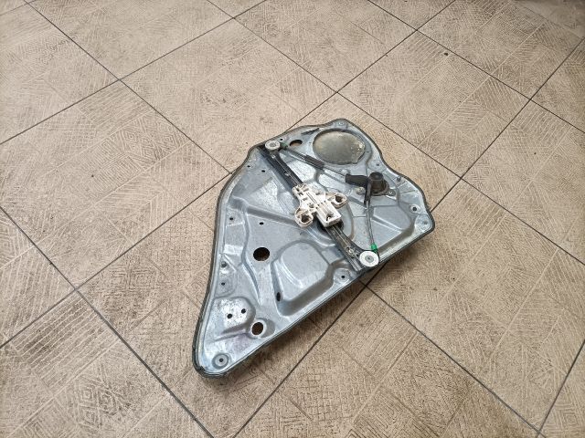bontott VW POLO IV Bal hátsó Ablakemelő Szerkezet (Mechanikus)