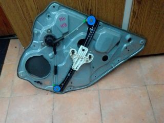 bontott VW POLO IV Bal hátsó Ablakemelő Szerkezet (Mechanikus)