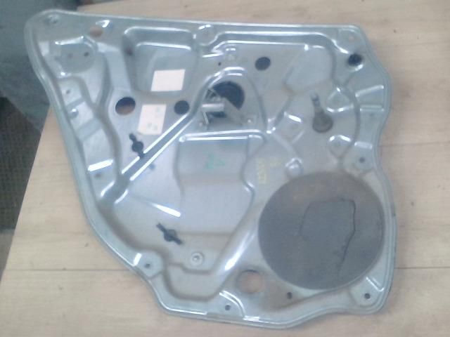 bontott VW POLO IV Bal hátsó Ablakemelő Szerkezet (Mechanikus)
