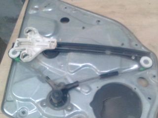 bontott VW POLO IV Bal hátsó Ablakemelő Szerkezet (Mechanikus)