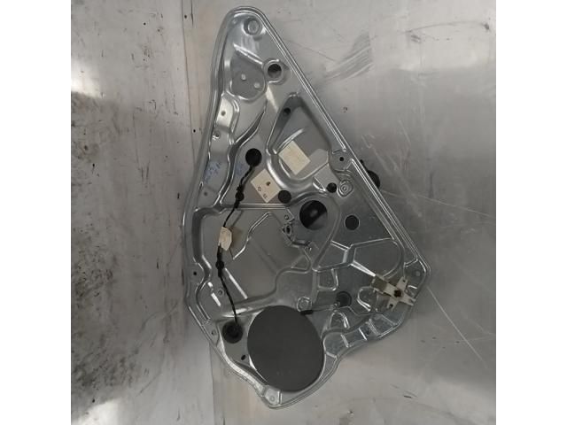 bontott VW POLO IV Bal hátsó Ablakemelő Szerkezet (Mechanikus)