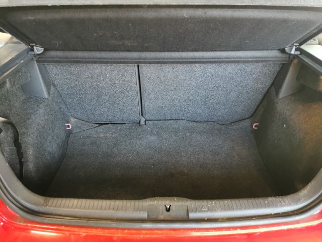 bontott VW POLO IV Bal hátsó Ablakvezető Gumi