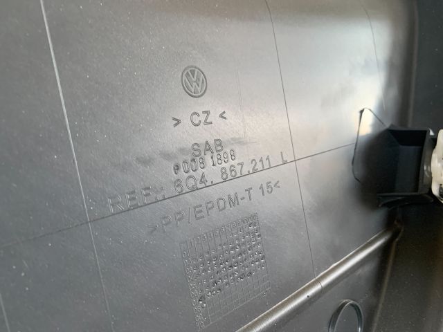 bontott VW POLO IV Bal hátsó Ajtó Kárpit