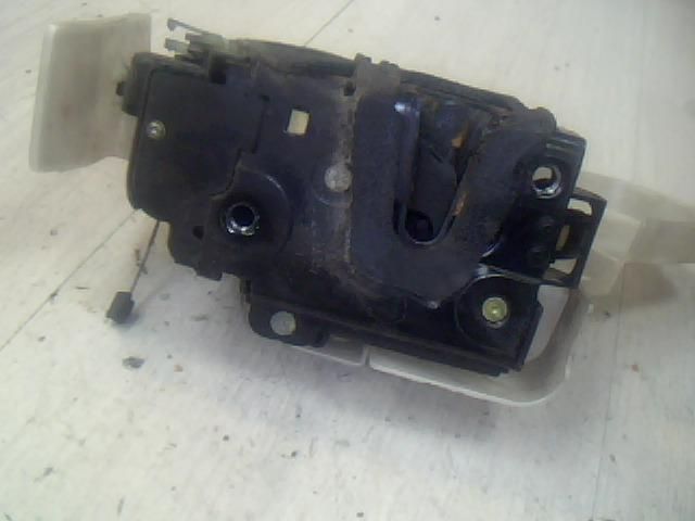 bontott VW POLO IV Bal hátsó Ajtózár