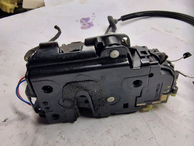 bontott VW POLO IV Bal hátsó Ajtózár