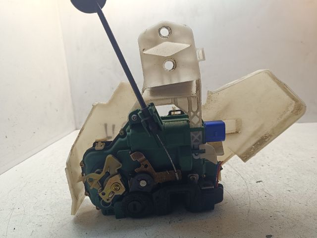 bontott VW POLO IV Bal hátsó Ajtózár