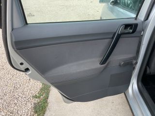 bontott VW POLO IV Bal hátsó Alsó Zsanér