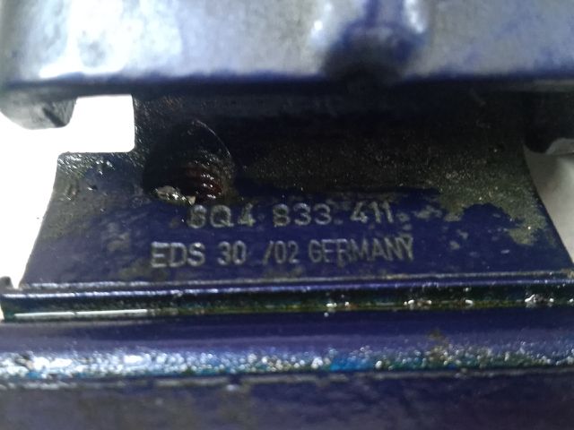 bontott VW POLO IV Bal hátsó Alsó Zsanér