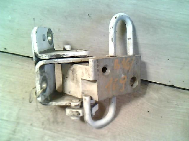 bontott VW POLO IV Bal hátsó Alsó Zsanér