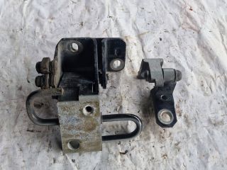 bontott VW POLO IV Bal hátsó Felső Zsanér