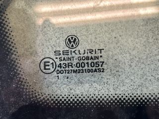 bontott VW POLO IV Bal hátsó Fixüveg (Ajtóban)