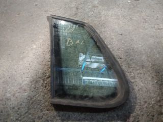 bontott VW POLO IV Bal hátsó Fixüveg (Ajtóban)