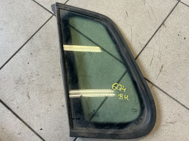 bontott VW POLO IV Bal hátsó Fixüveg (Ajtóban)