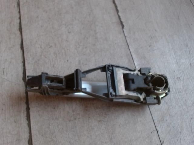 bontott VW POLO IV Bal hátsó Külső Kilincs