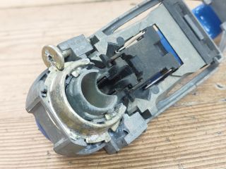 bontott VW POLO IV Bal hátsó Külső Kilincs