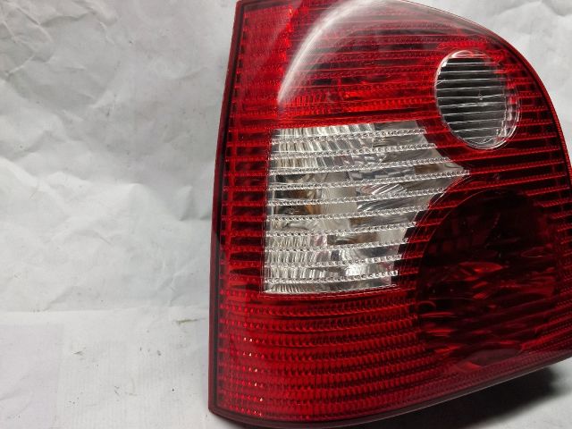 bontott VW POLO IV Bal Hátsó Lámpa