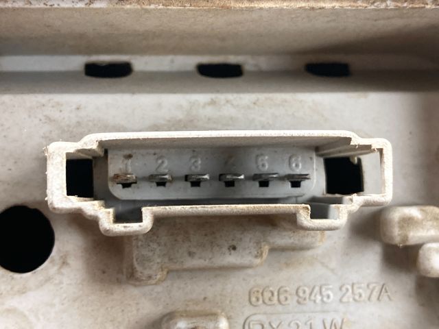 bontott VW POLO IV Bal Hátsó Lámpa