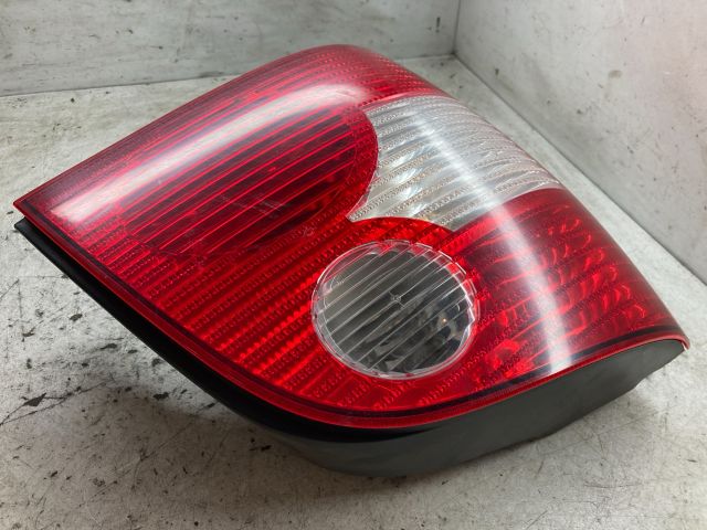 bontott VW POLO IV Bal Hátsó Lámpa