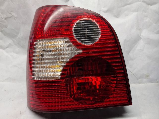 bontott VW POLO IV Bal Hátsó Lámpa