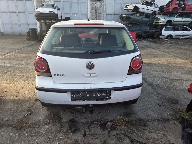 bontott VW POLO IV Bal Hátsó Lámpa