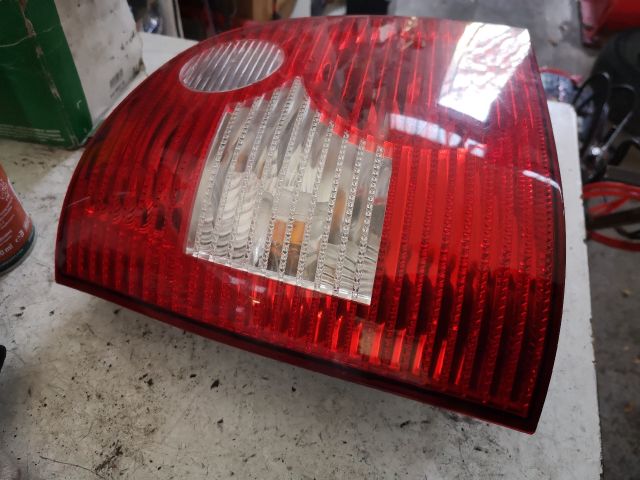 bontott VW POLO IV Bal Hátsó Lámpa