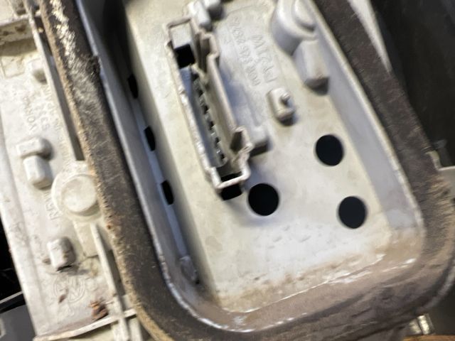 bontott VW POLO IV Bal Hátsó Lámpa