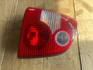 bontott VW POLO IV Bal Hátsó Lámpa