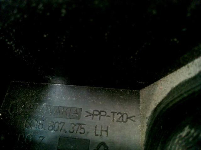 bontott VW POLO IV Bal hátsó Lökhárító Tartó (Műanyag)