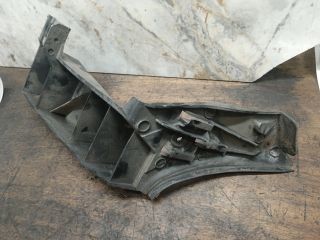 bontott VW POLO IV Bal hátsó Lökhárító Tartó (Műanyag)