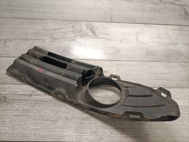 bontott VW POLO IV Bal Ködfényszóró Lámpakeret