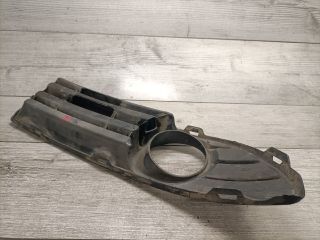 bontott VW POLO IV Bal Ködfényszóró Lámpakeret