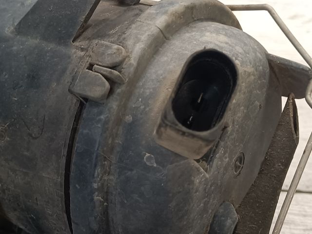 bontott VW POLO IV Bal Ködfényszóró