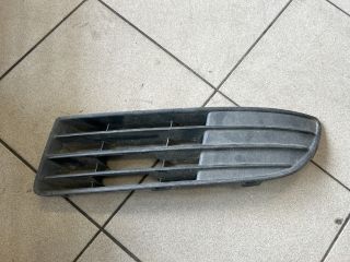 bontott VW POLO IV Bal Ködlámpa Rács