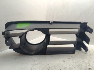 bontott VW POLO IV Bal Ködlámpa Rács