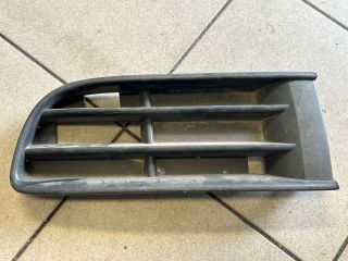 bontott VW POLO IV Bal Ködlámpa Rács