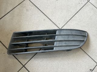 bontott VW POLO IV Bal Ködlámpa Rács