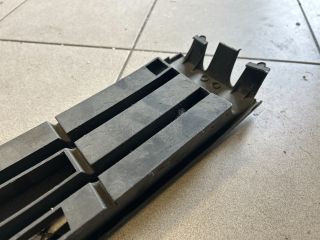 bontott VW POLO IV Bal Ködlámpa Rács