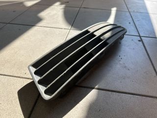 bontott VW POLO IV Bal Ködlámpa Rács