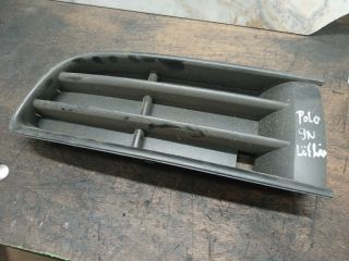 bontott VW POLO IV Bal Ködlámpa Rács