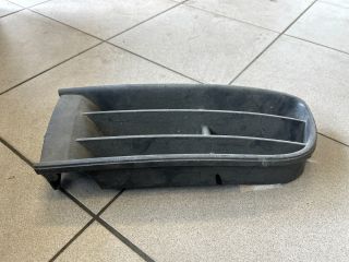 bontott VW POLO IV Bal Ködlámpa Rács