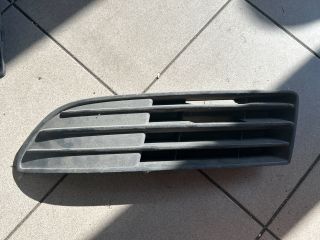 bontott VW POLO IV Bal Ködlámpa Rács