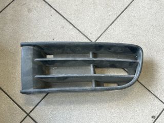 bontott VW POLO IV Bal Ködlámpa Rács