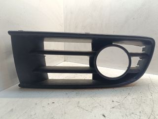 bontott VW POLO IV Bal Ködlámpa Rács