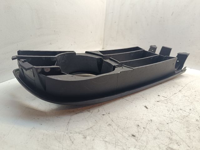 bontott VW POLO IV Bal Ködlámpa Rács