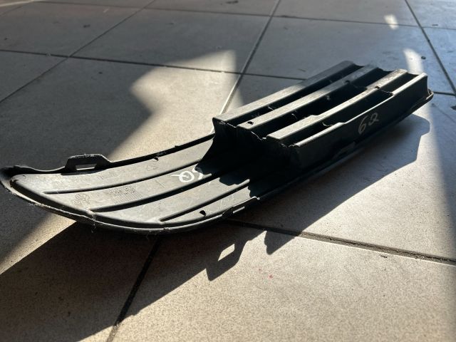 bontott VW POLO IV Bal Ködlámpa Rács