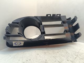 bontott VW POLO IV Bal Ködlámpa Rács