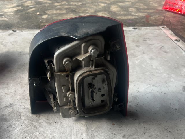 bontott VW POLO IV Bal Külső Hátsó Lámpa