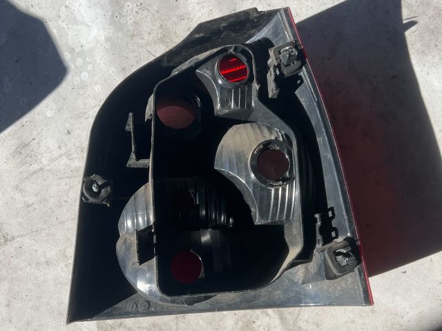 bontott VW POLO IV Bal Külső Hátsó Lámpa